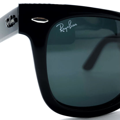 Ray-Ban Wayfarer